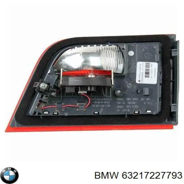 Задний левый внутренний фонарь BMW 63217227793