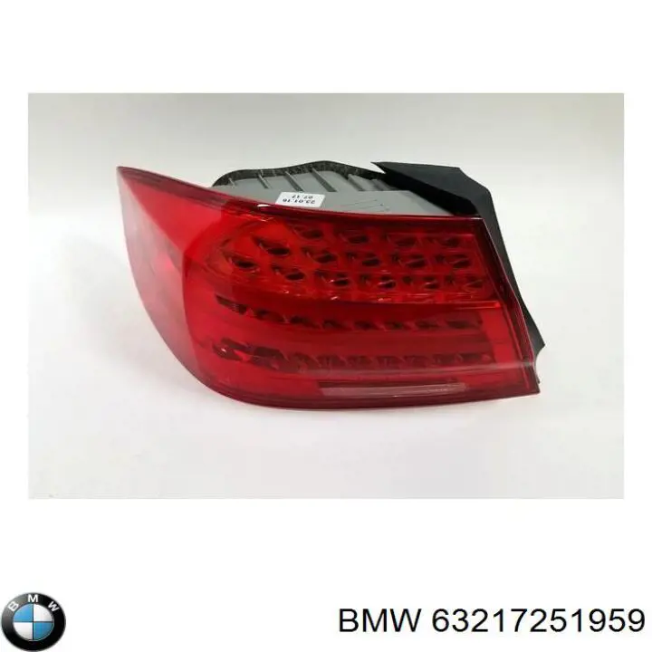 63217251959 BMW lanterna traseira esquerda