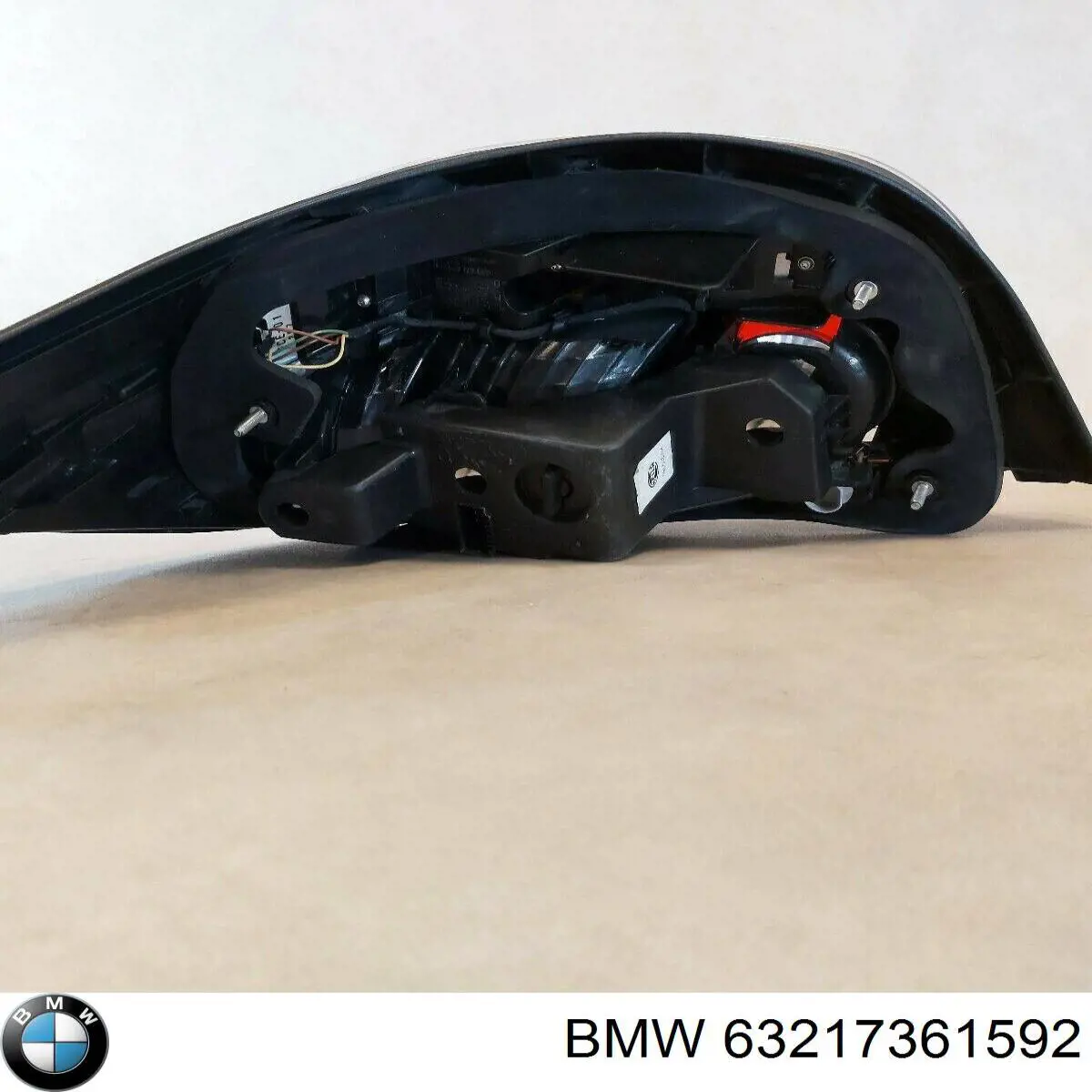 63217361592 BMW lanterna traseira direita