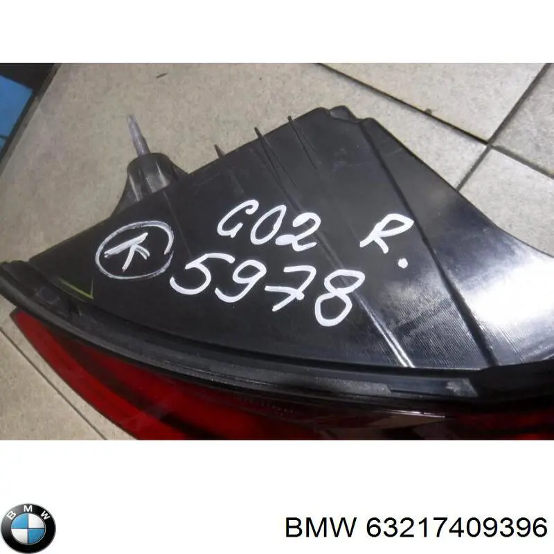 Фонарь задний правый внешний 63217409396 BMW