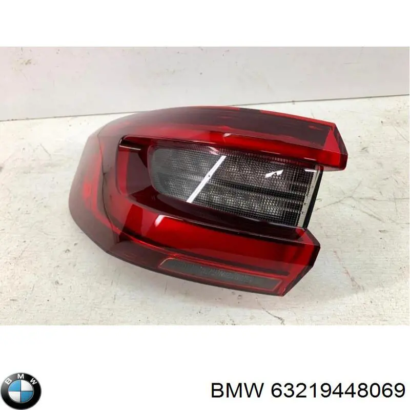 Задняя левая внешняя фара BMW 63217442259 цена, от 252.72 USD