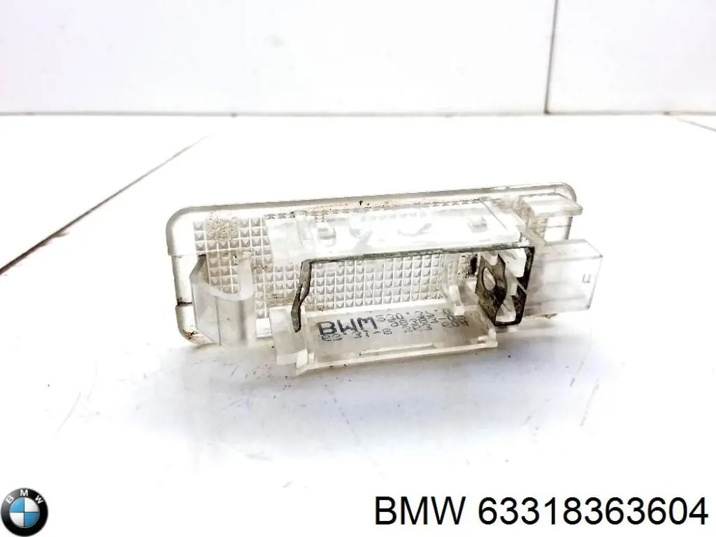 Плафоны внутреннего освещения BMW 63318363604 цена, от 6.77 USD