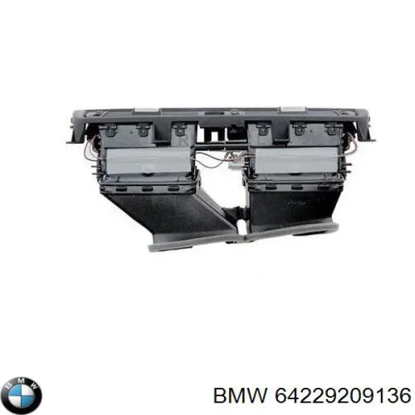 64229209136 BMW решетка вентиляции салона на "торпедо"