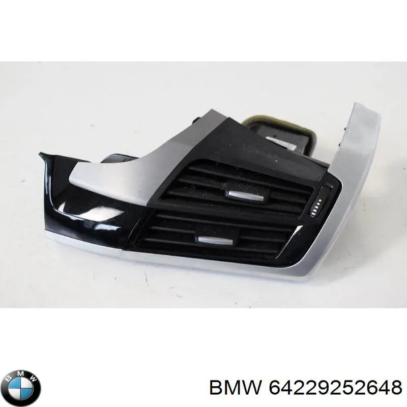 Купить 9252648 BMW Решетка вентиляции салона на "торпедо"