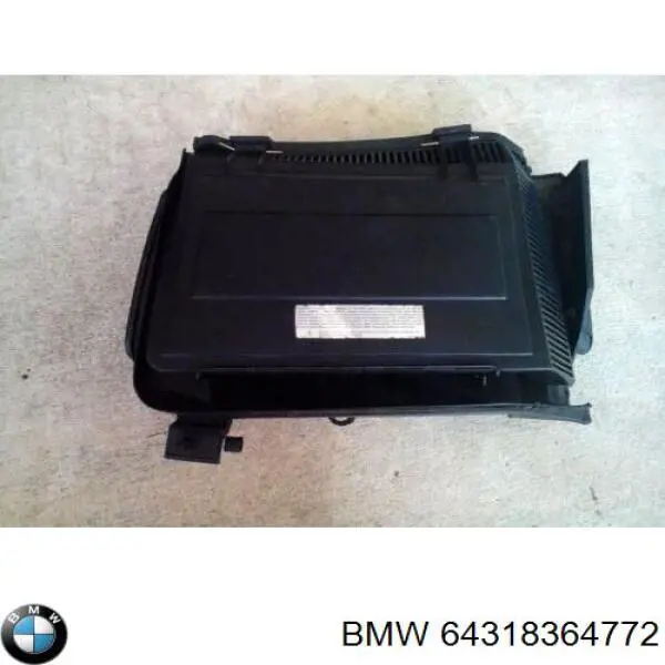  64318364772 BMW