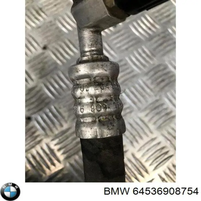 8362054 BMW Трубка кондиционера от компрессора к радиатору