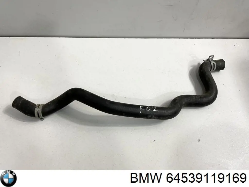 Патрубок системы охлаждения 64539119169 BMW