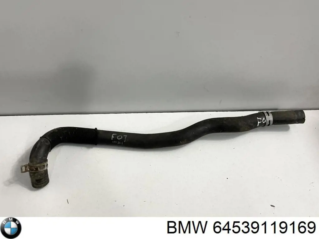 64539119169 BMW Шланг термостата