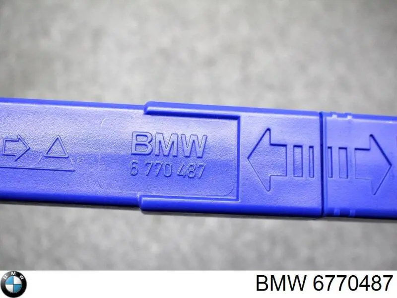 Знак аварийной остановки 6770487 BMW