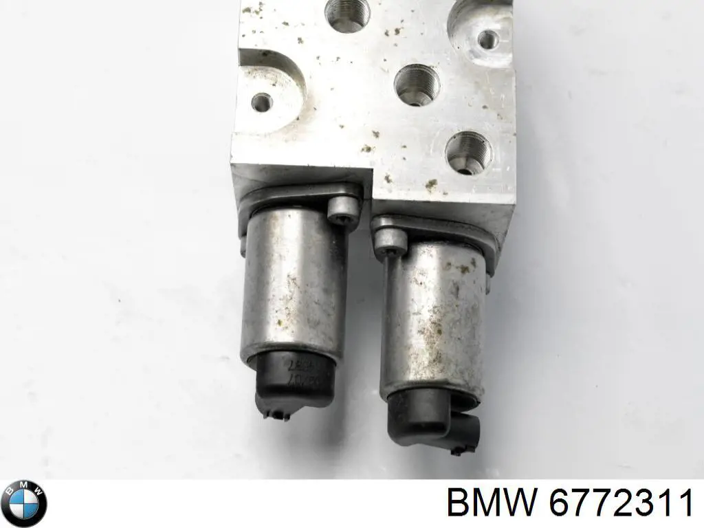 Блок клапанов регулируемой подвески BMW 6794578