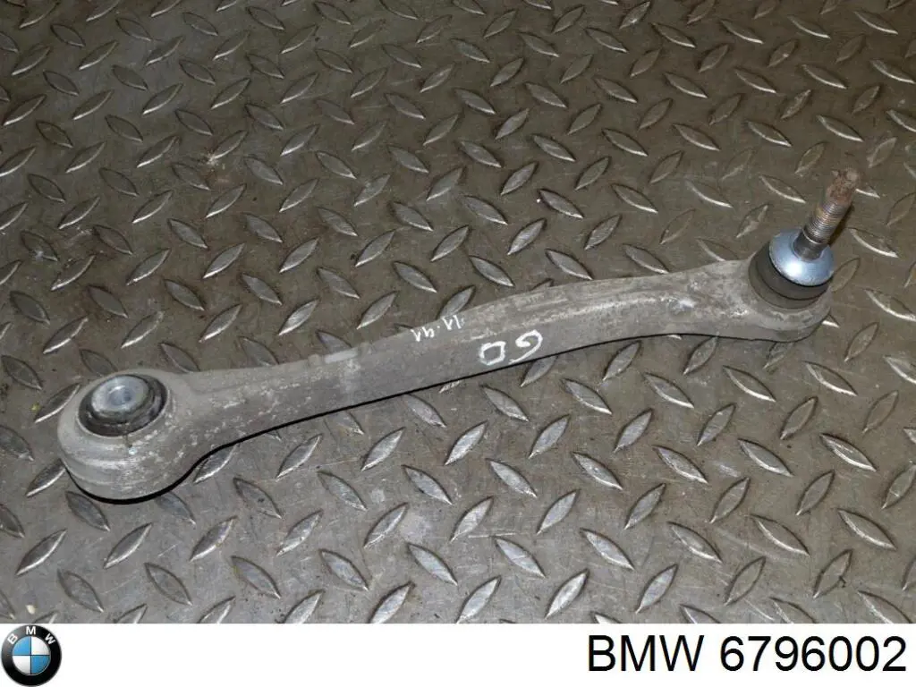 Рычаг задней подвески поперечный правый 6796002 BMW