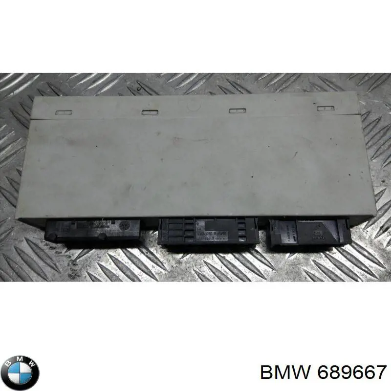 Купить 689667 BMW 
