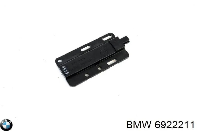 6922211 BMW Антенна на крышу