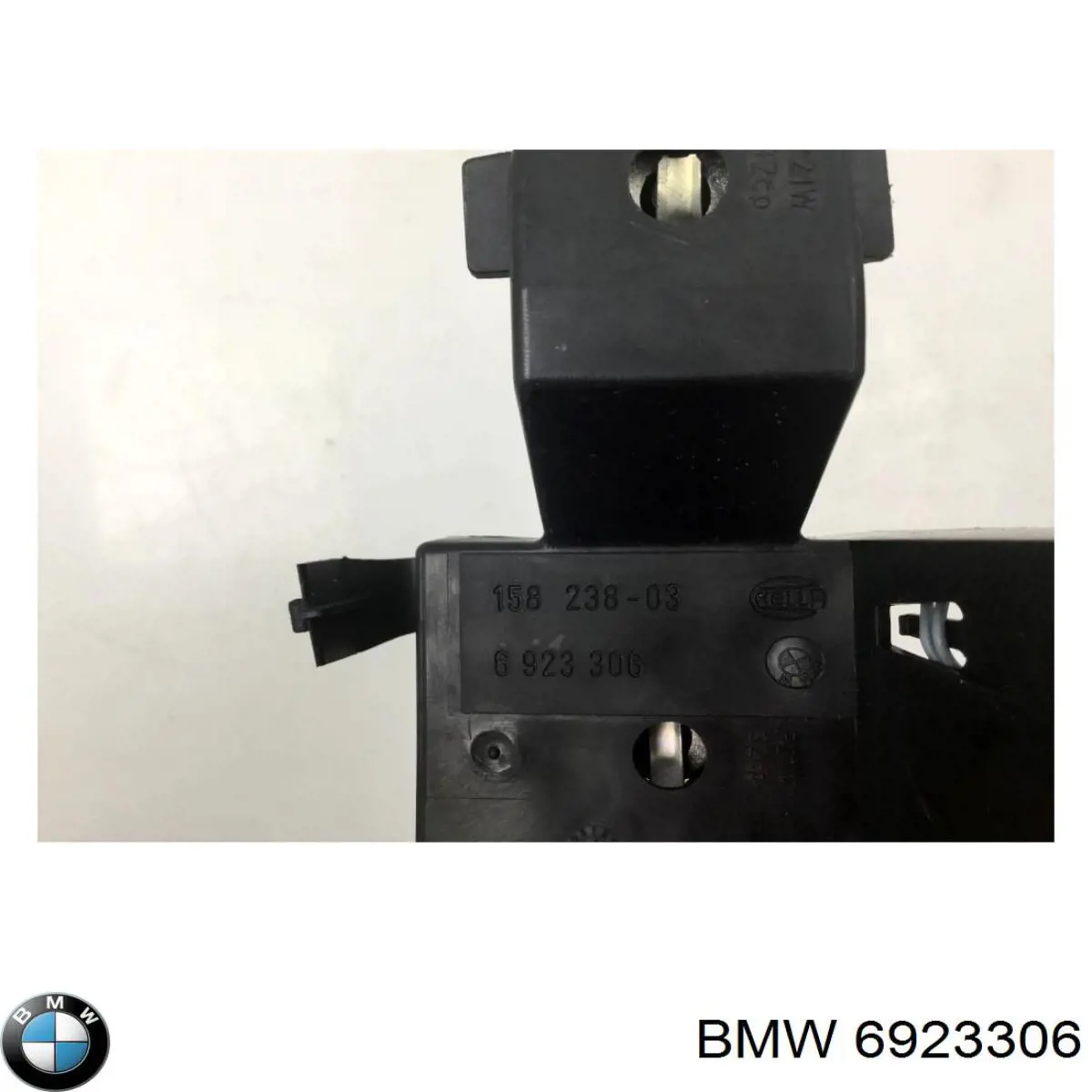 6923306 BMW Задний правый внешний фонарь