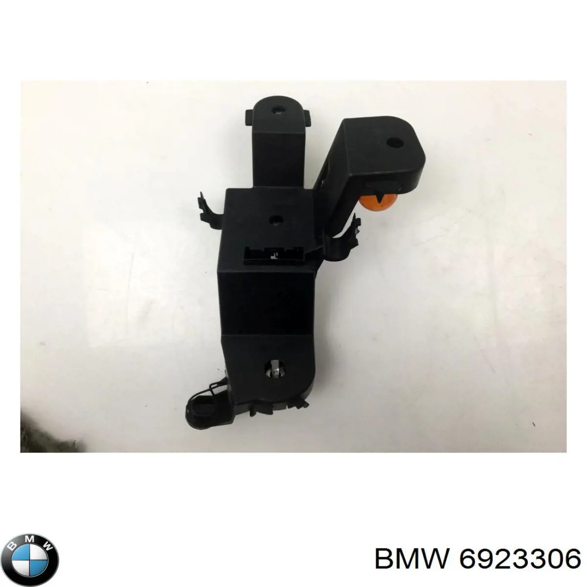 Фара задняя правая внешняя BMW 6923306 цена, от 16.87 USD