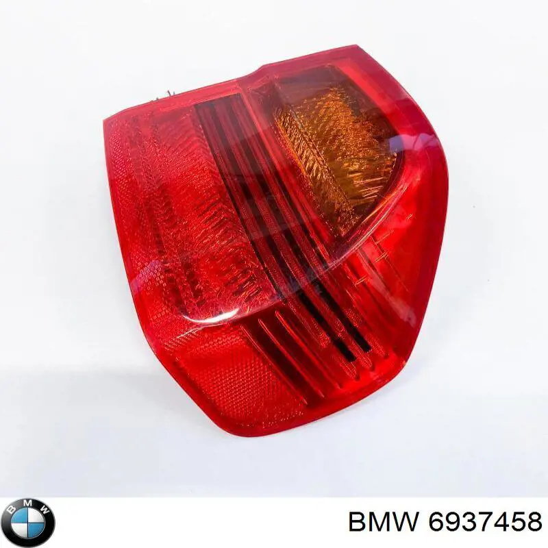 Купить 6937458 BMW Фонарь задний правый, внешний