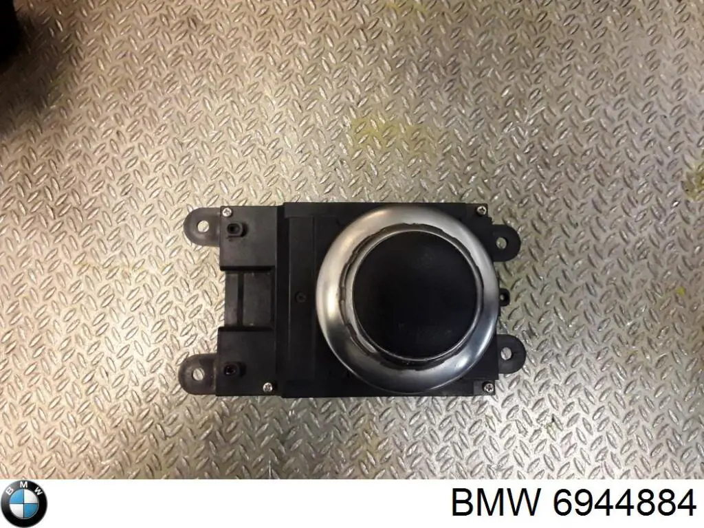 6944884 BMW 
