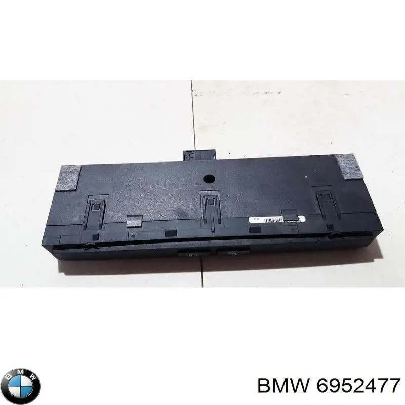 6952477 BMW 