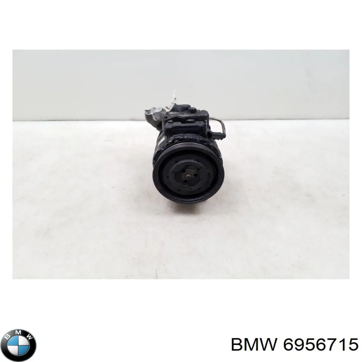 Компрессор кондиционера 6956715 BMW
