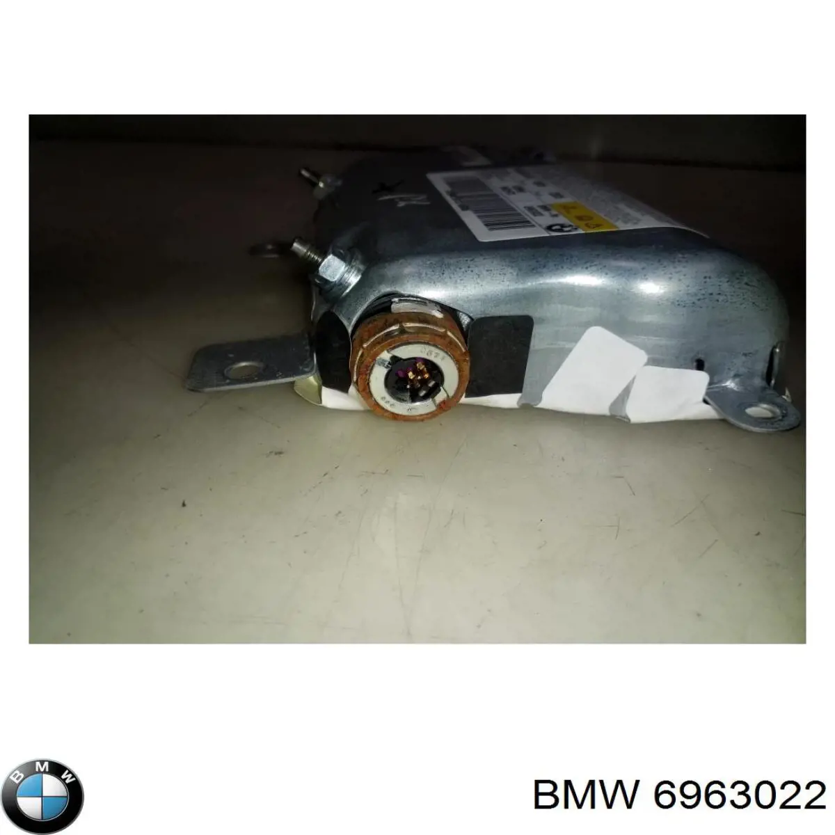 Подушка безопасности (AIRBAG) двери передней правой 6963022 BMW
