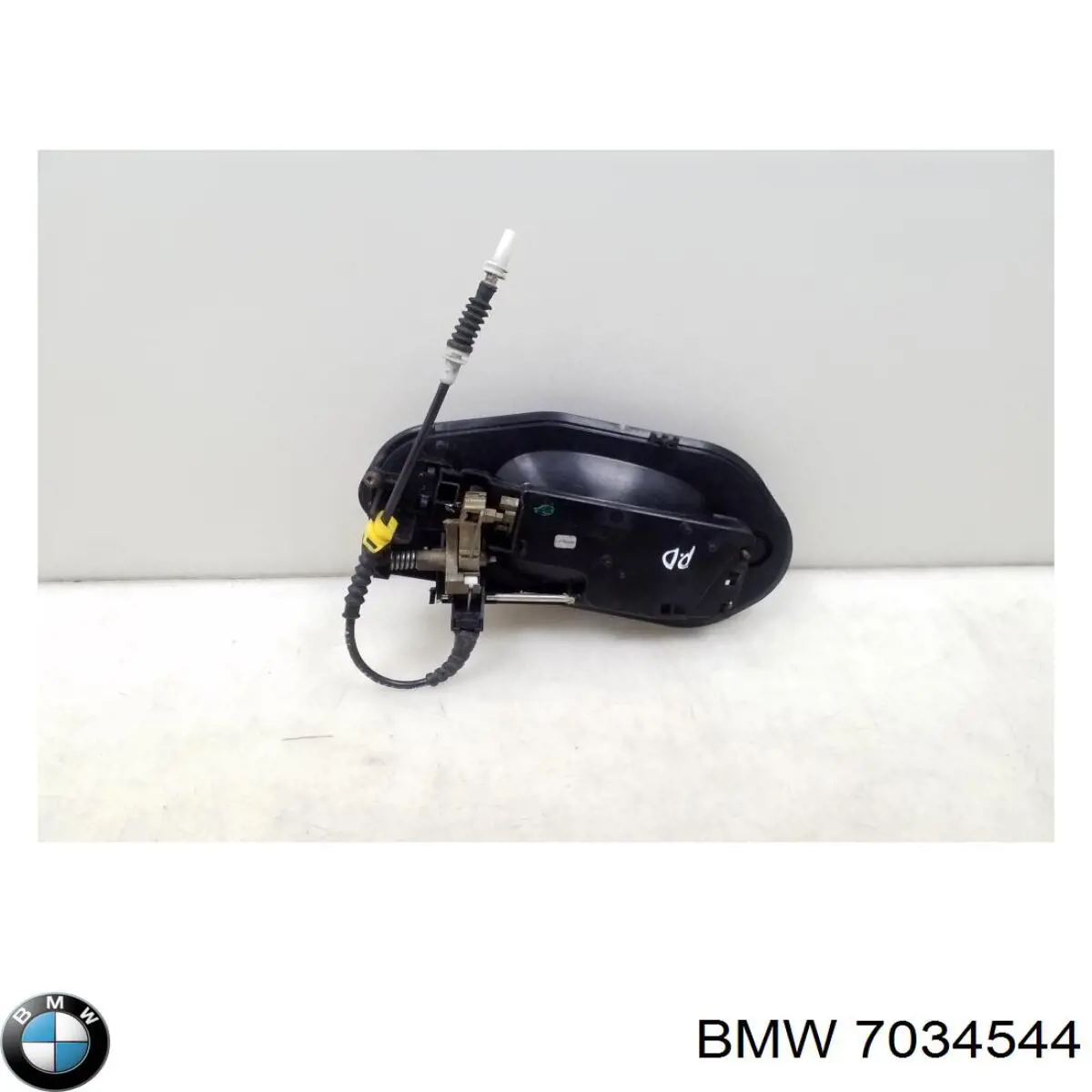 7034544 BMW Держатель наружной ручки двери передней правой