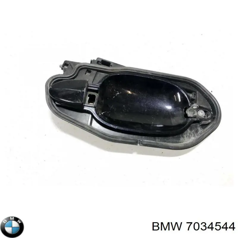 Держатель наружной ручки двери передней правой 7034544 BMW