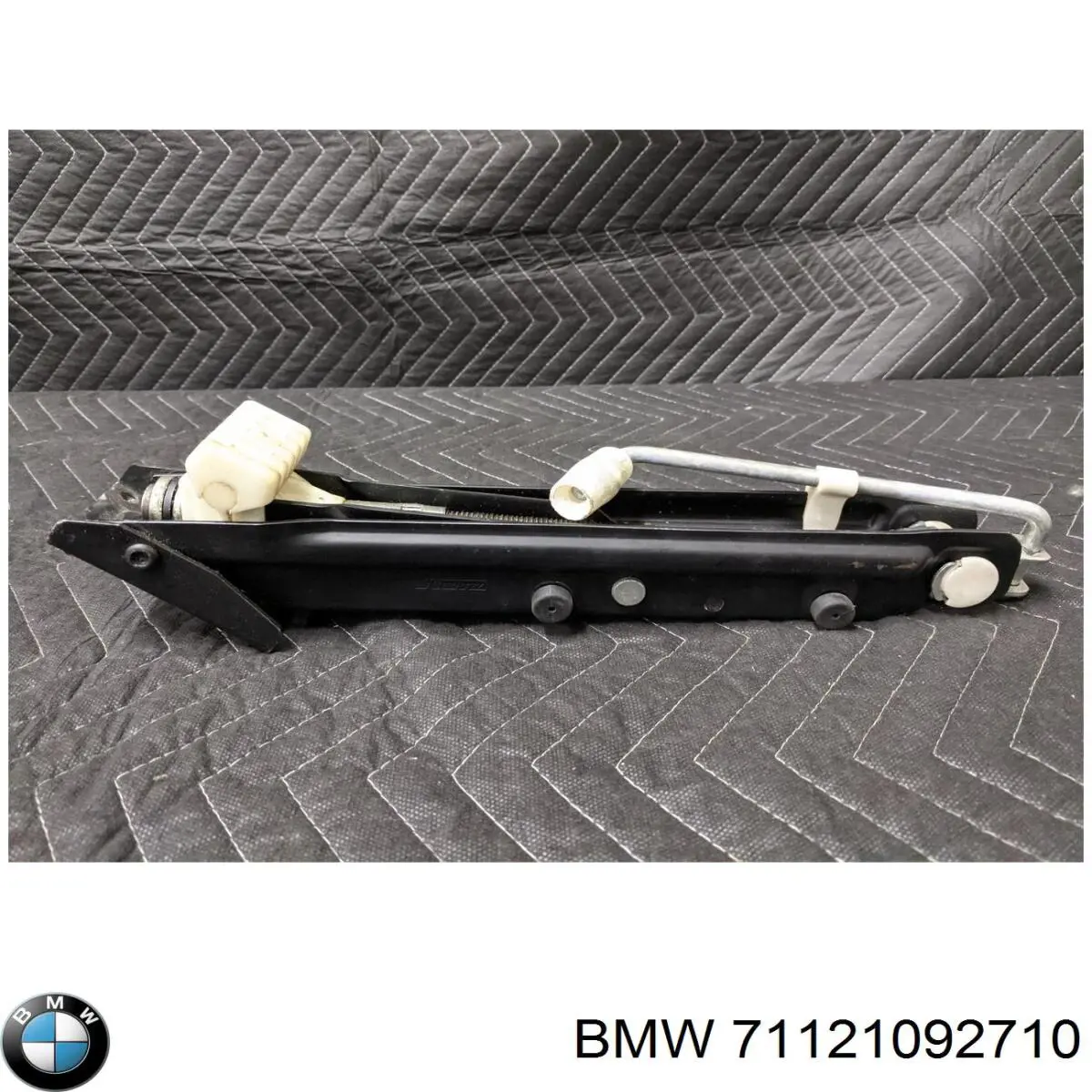  71121093109 BMW