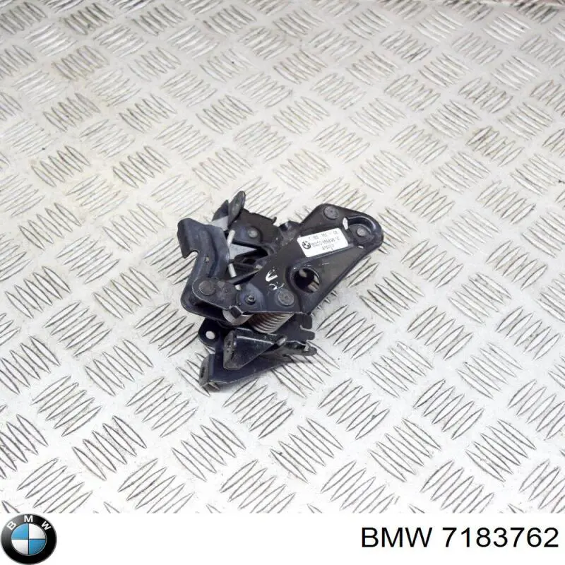 Замок капота правый 7183762 BMW