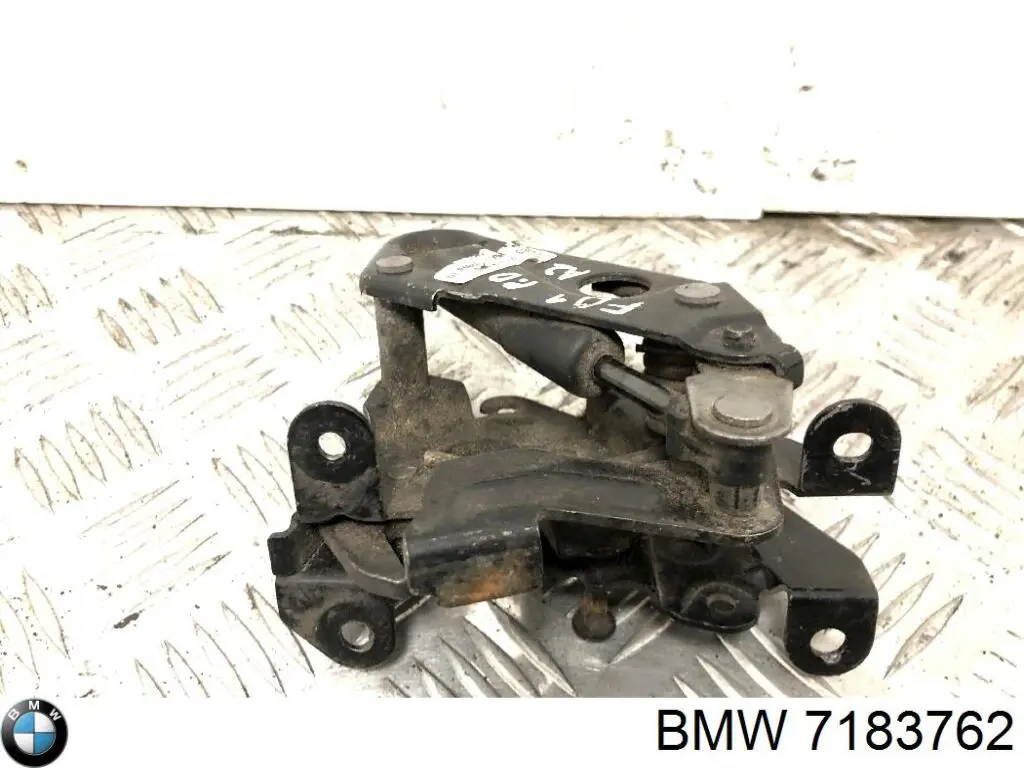 7183762 BMW Замок капота правый