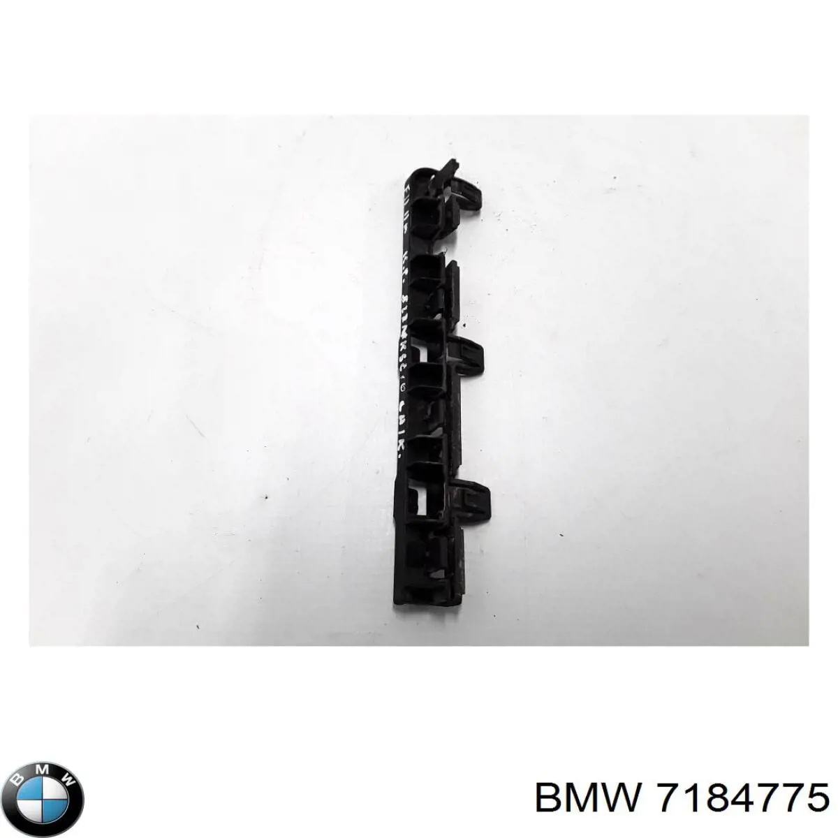 Купить 7184775 BMW Кронштейн наружной накладки порога левой