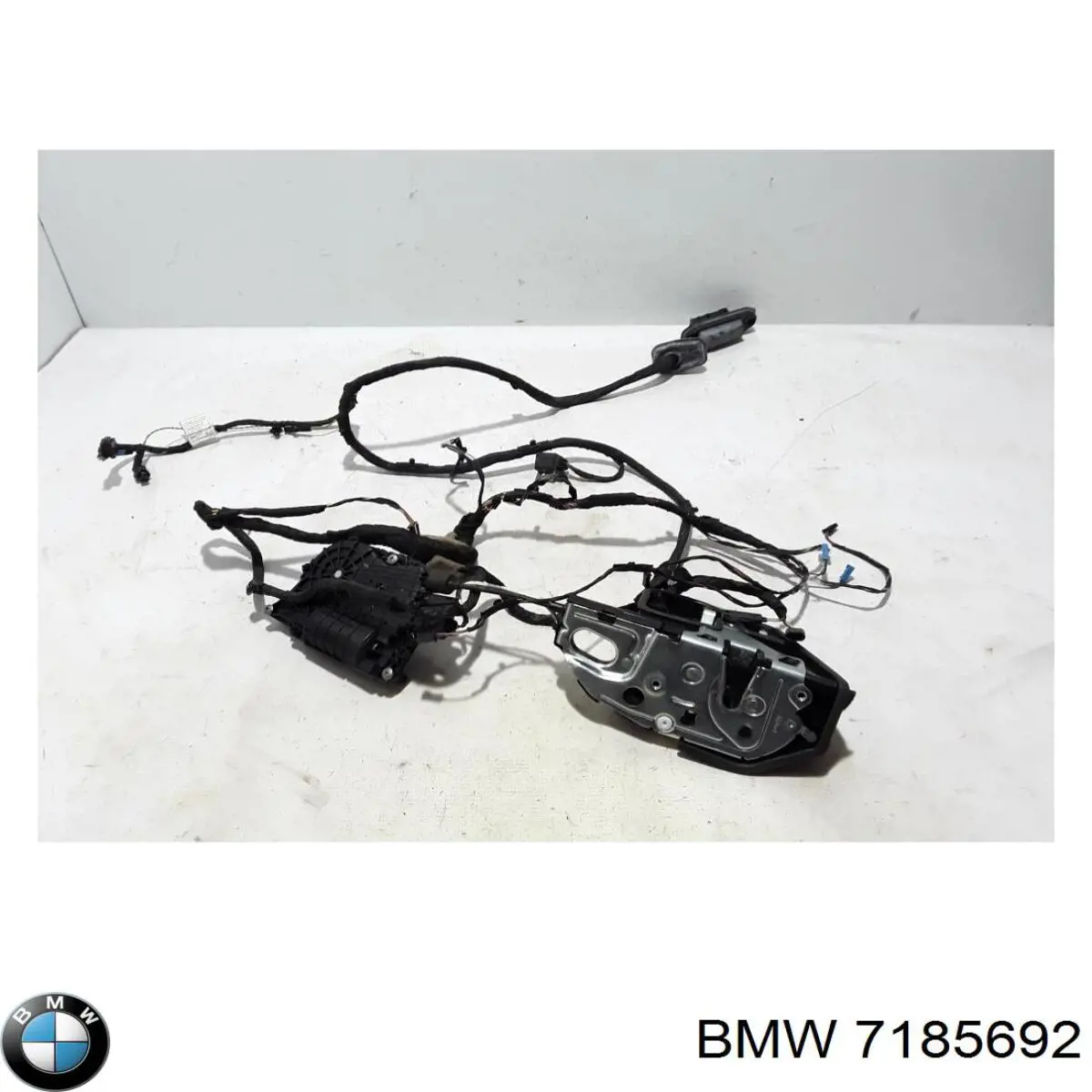 Дверной замок передний правый BMW 7185692 цена, от 170.13 USD