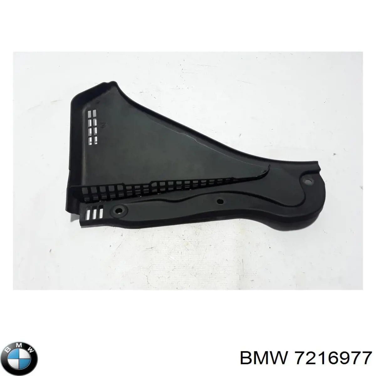 7216977 BMW Решетка стеклоочистителей, левая