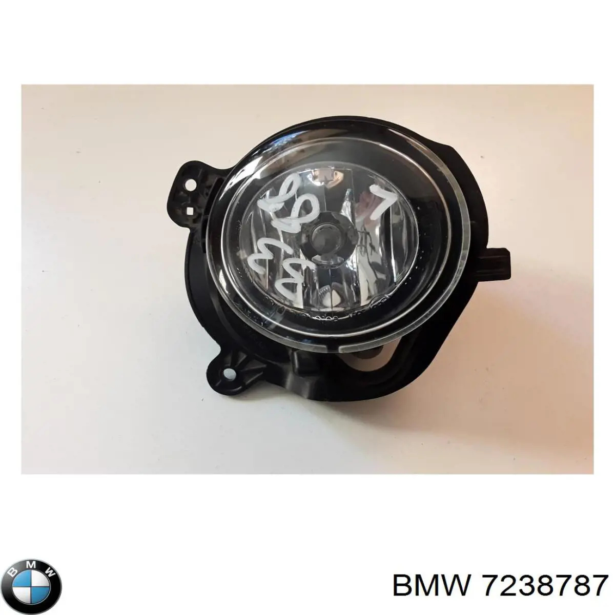 Купить 7238787 BMW Противотуманка левая