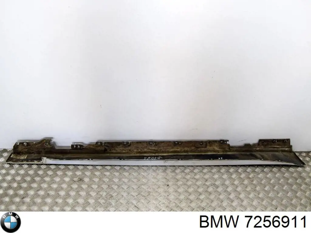  7256911 BMW