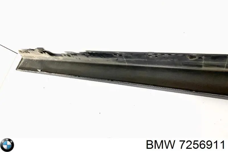 Накладка (молдинг) порога наружная левая BMW 7256911 цена, от 19.00 USD