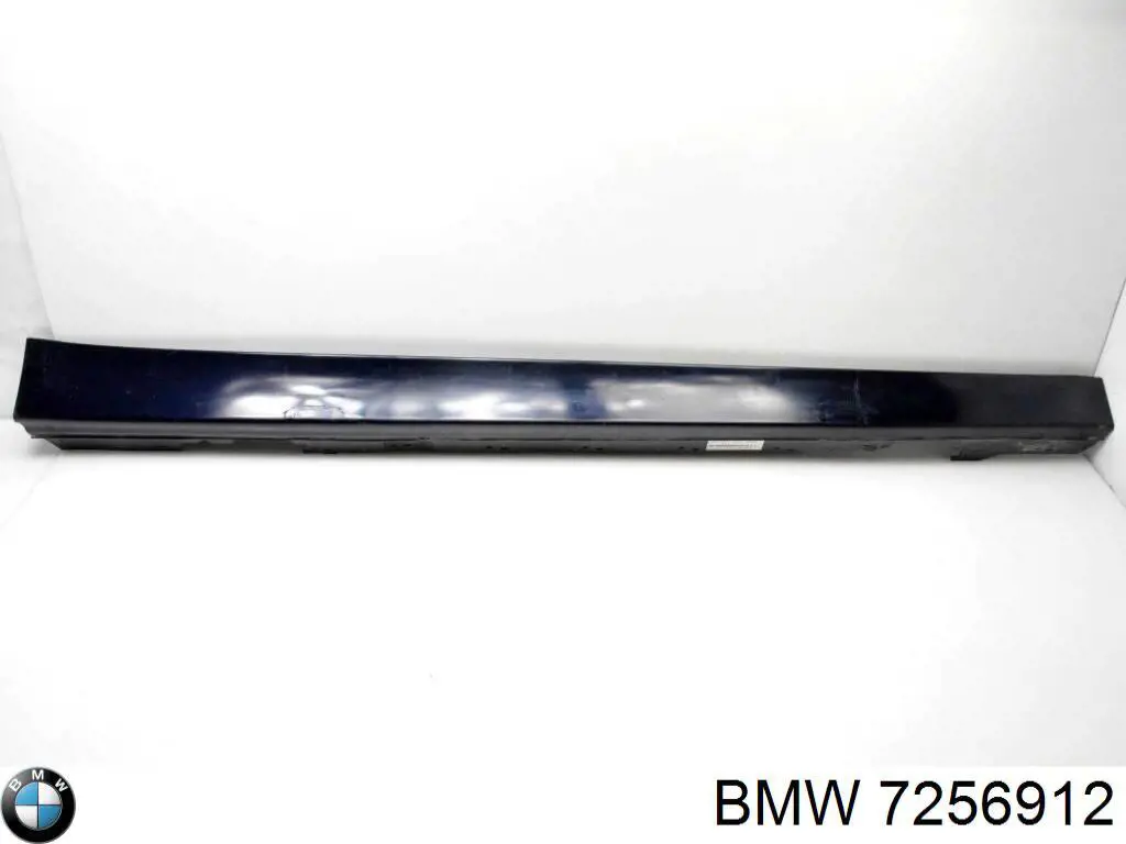 Купить PBM76056AR Signeda Накладка (молдинг) порога наружная правая