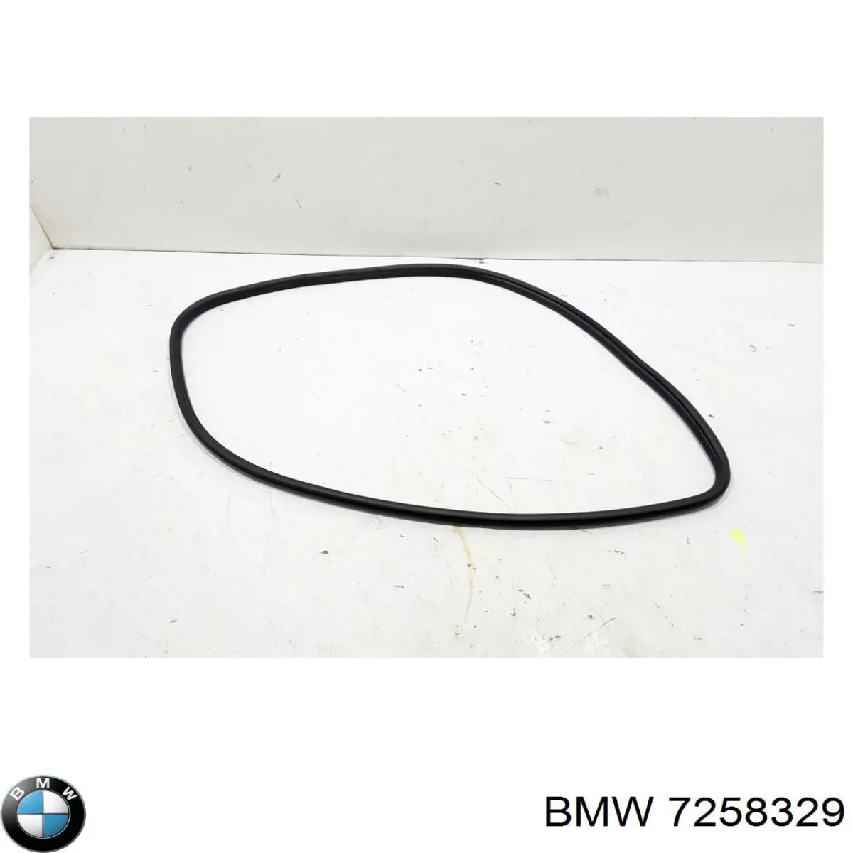 Уплотнитель двери передней (на кузове) 7258329 BMW