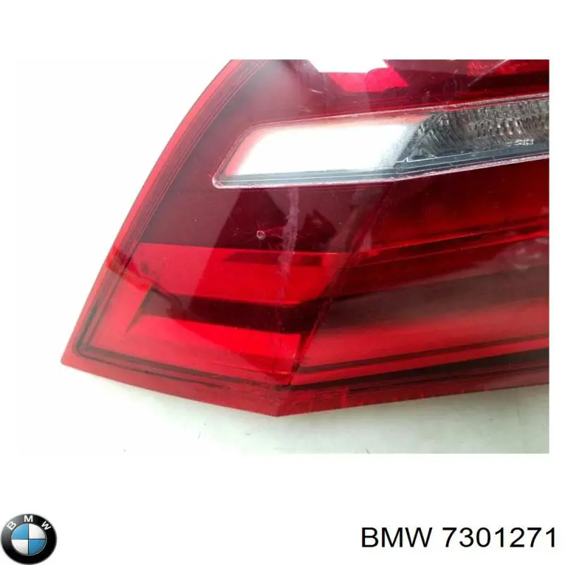 Фонарь задний левый внутренний 7301271 BMW
