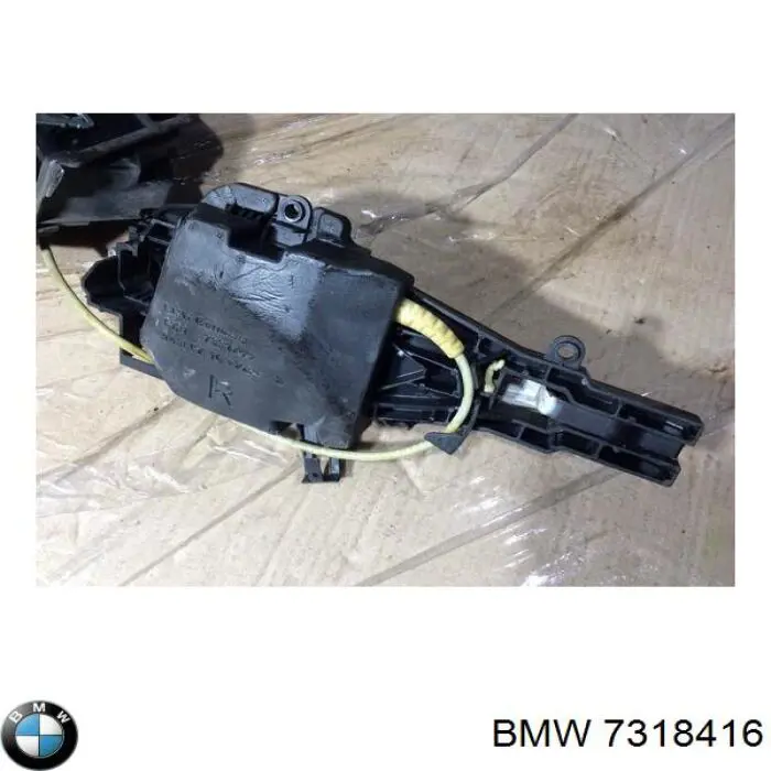 Дверной замок передний правый BMW 7318416 цена, от 30.85 USD