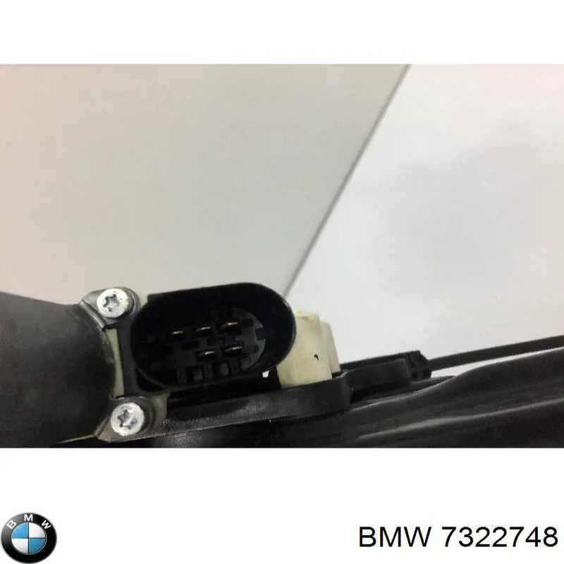 Мотор стеклоподъемника двери передней, правой BMW 7322748