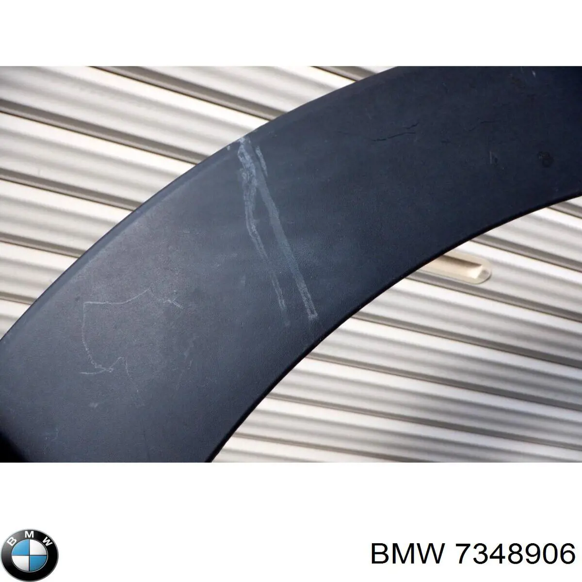 7348906 BMW Расширитель переднего крыла, правый