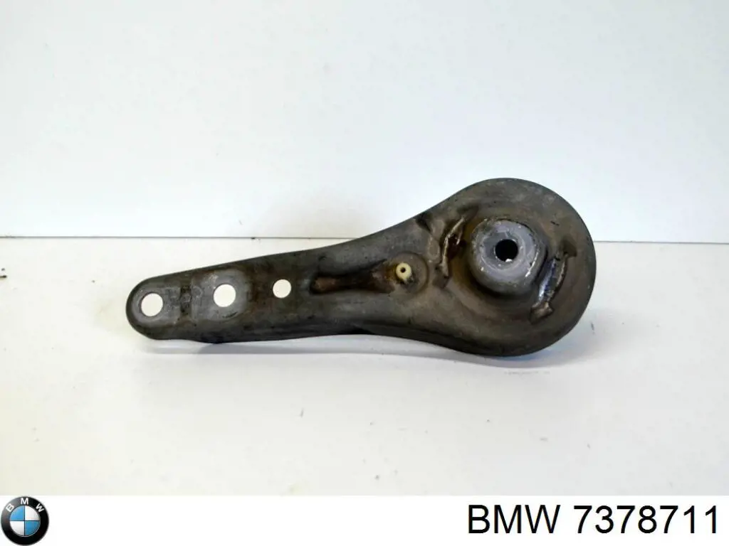 7378711 BMW 