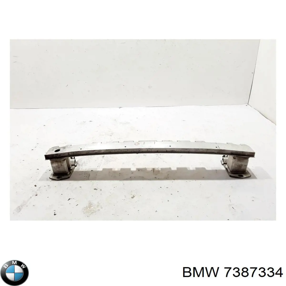 7387334 BMW Швеллер заднего бампера