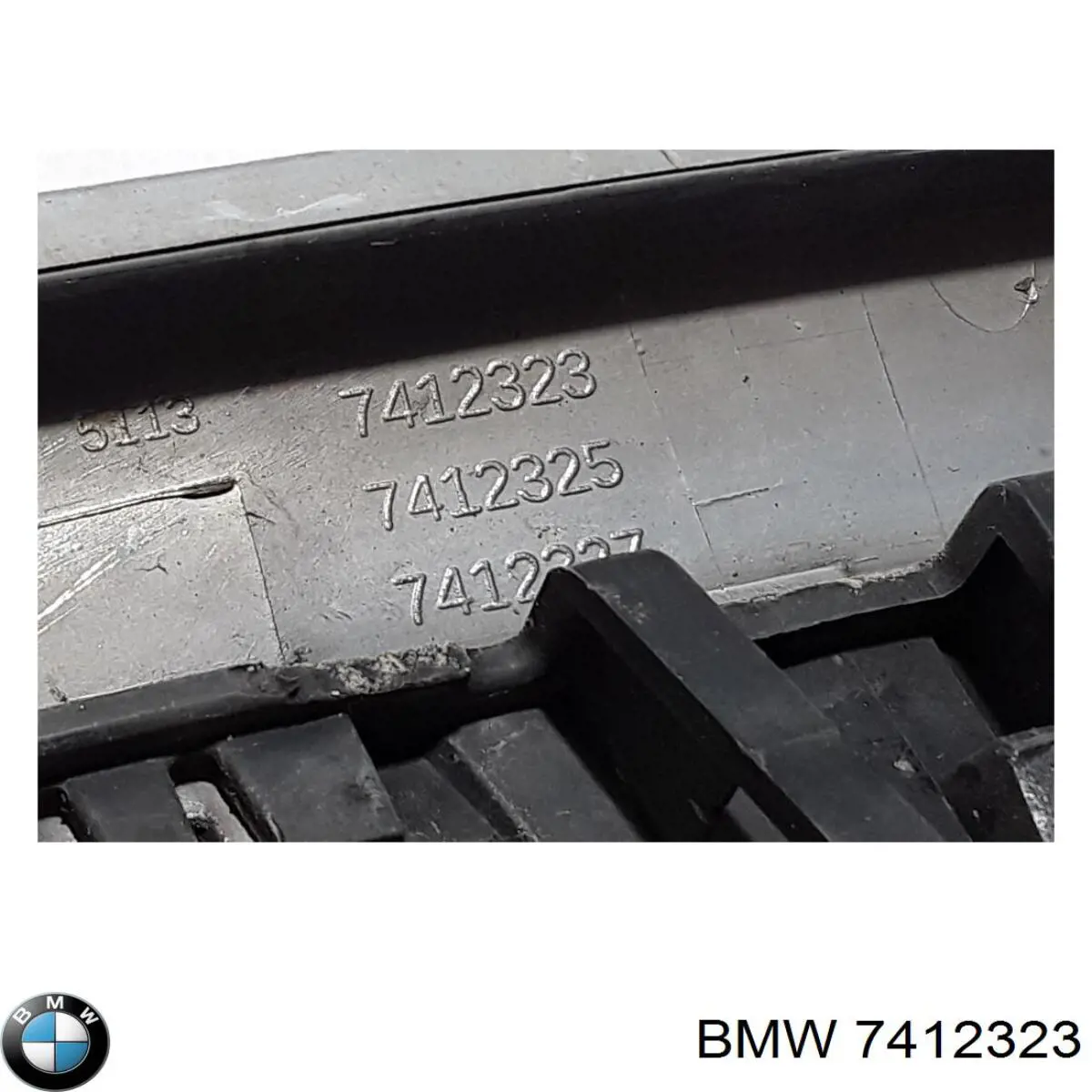 Решетка радиатора левая BMW 7412323 цена, от 17.74 USD