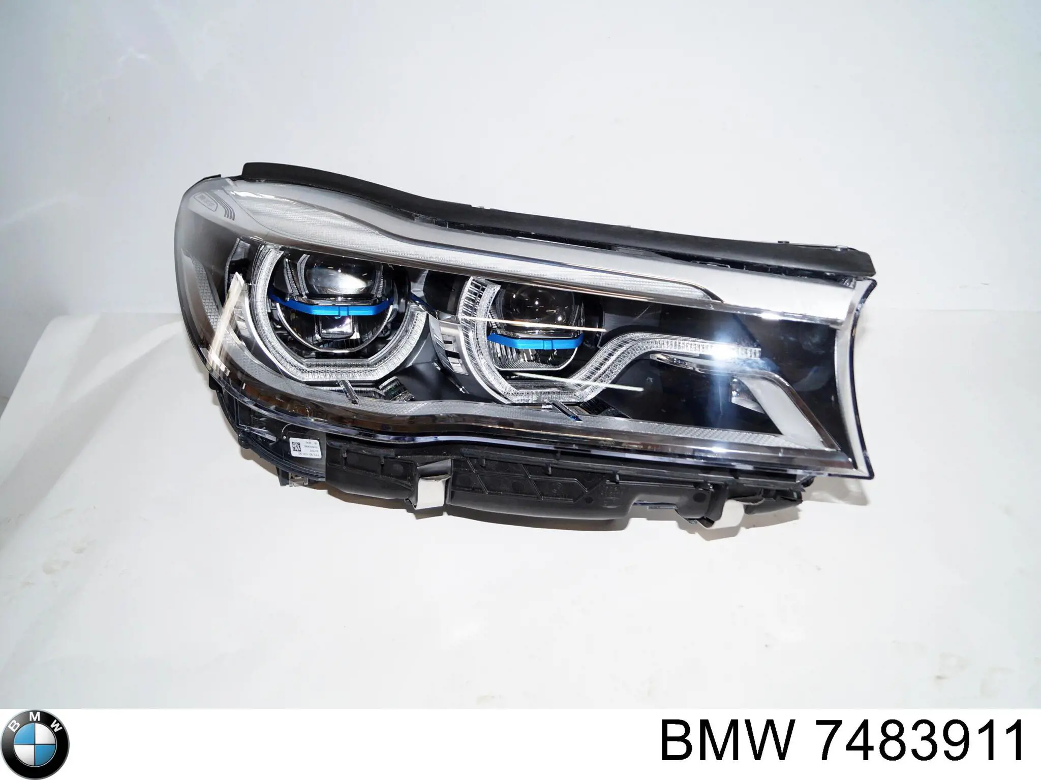  7483911 BMW