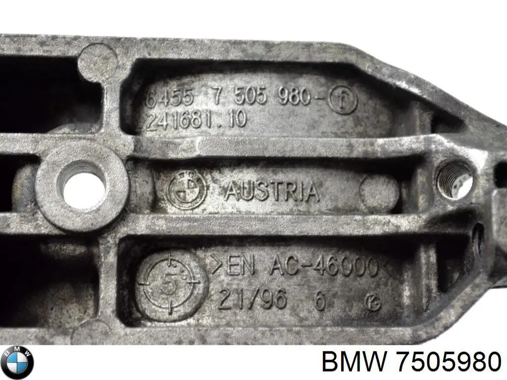 7505980 BMW Кронштейн компрессора кондиционера