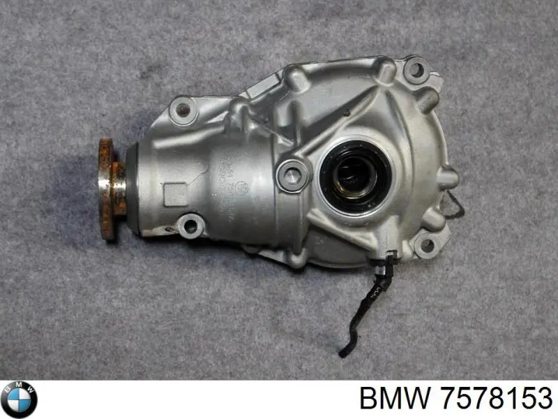 7578153 BMW Редуктор колесный моста переднего