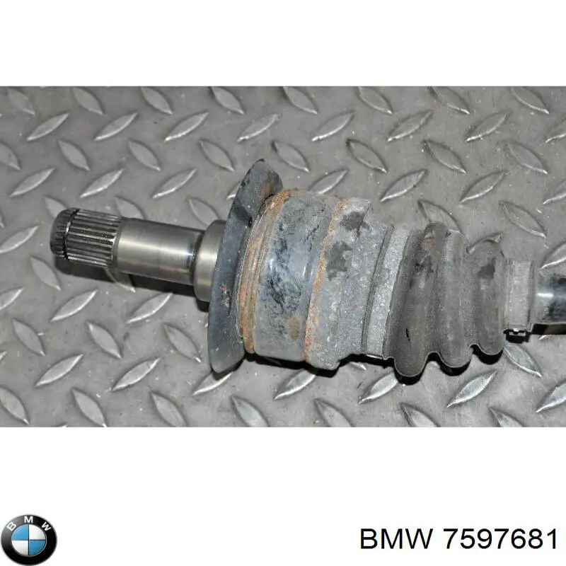 Купить 7597681 BMW Полуось задняя левая
