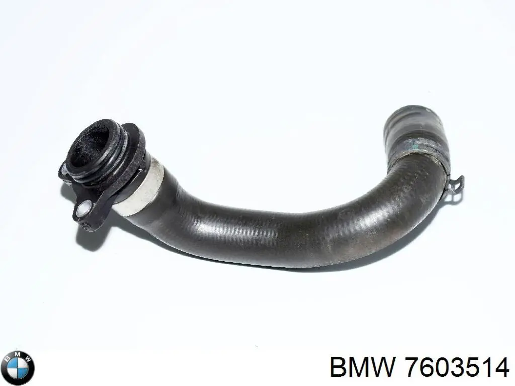 7603514 BMW Шланг (патрубок) термостата