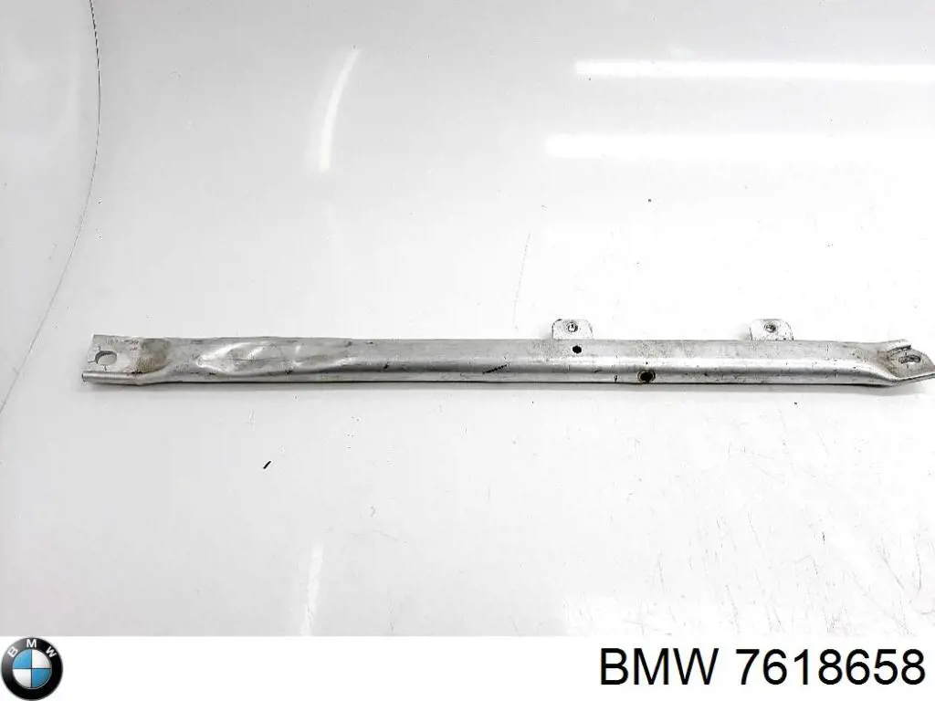  7618658 BMW